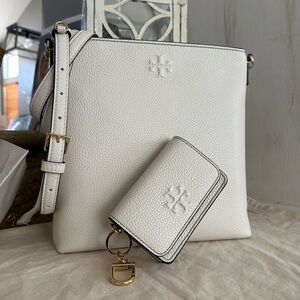 Bundle💖 New Tory burch Thea swingpack crossbody and matching wallet in ivory